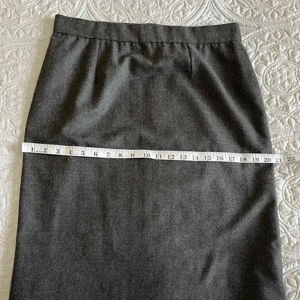Dark grey classic pencil skirt made of fine wool ,made in Italy size 10